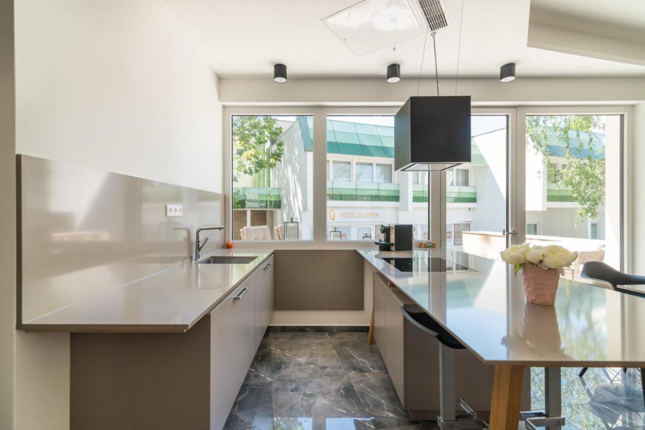 Flavius Spa Residence ヘーヴィーズ エクステリア 写真