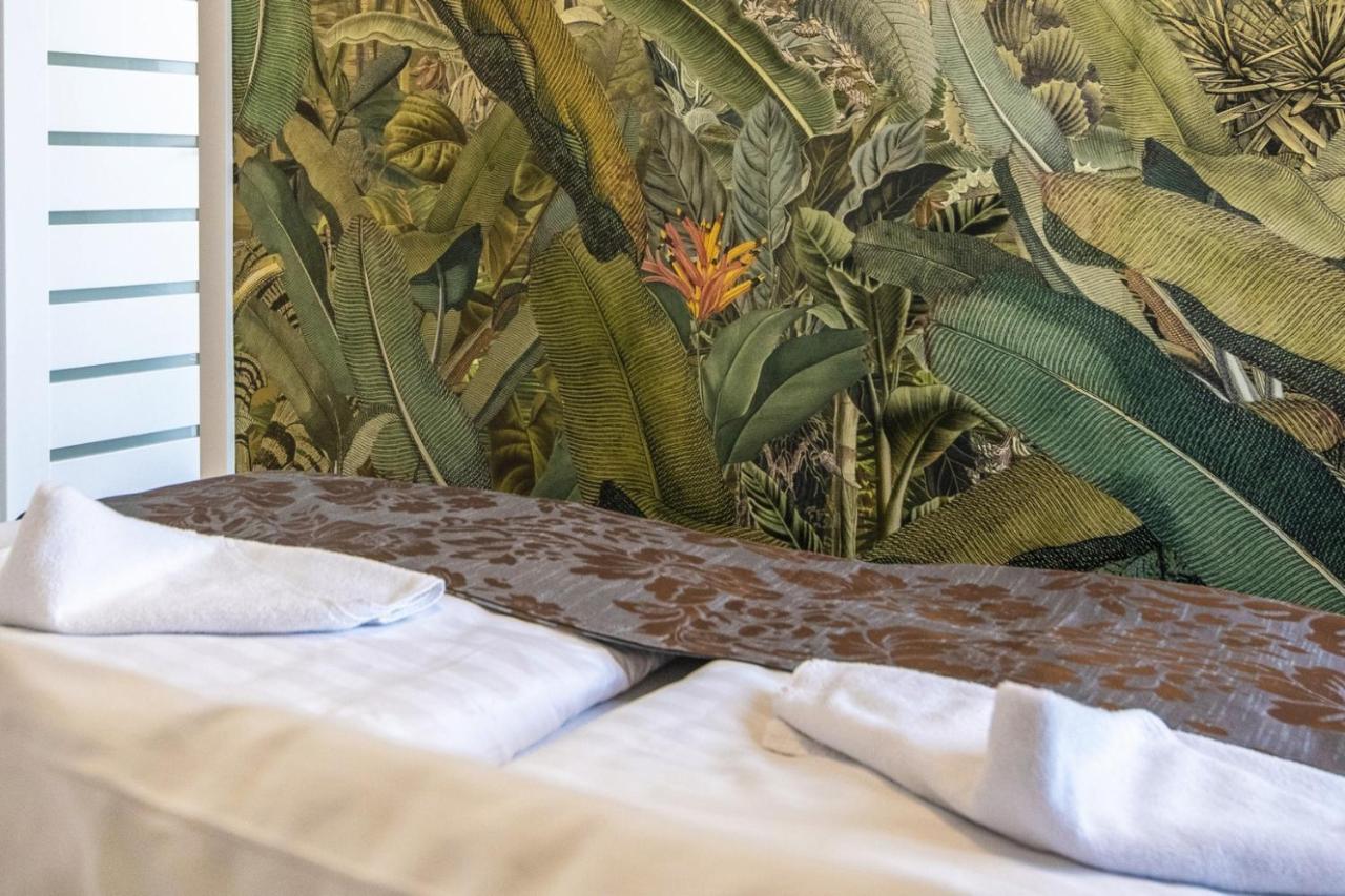 Flavius Spa Residence ヘーヴィーズ エクステリア 写真
