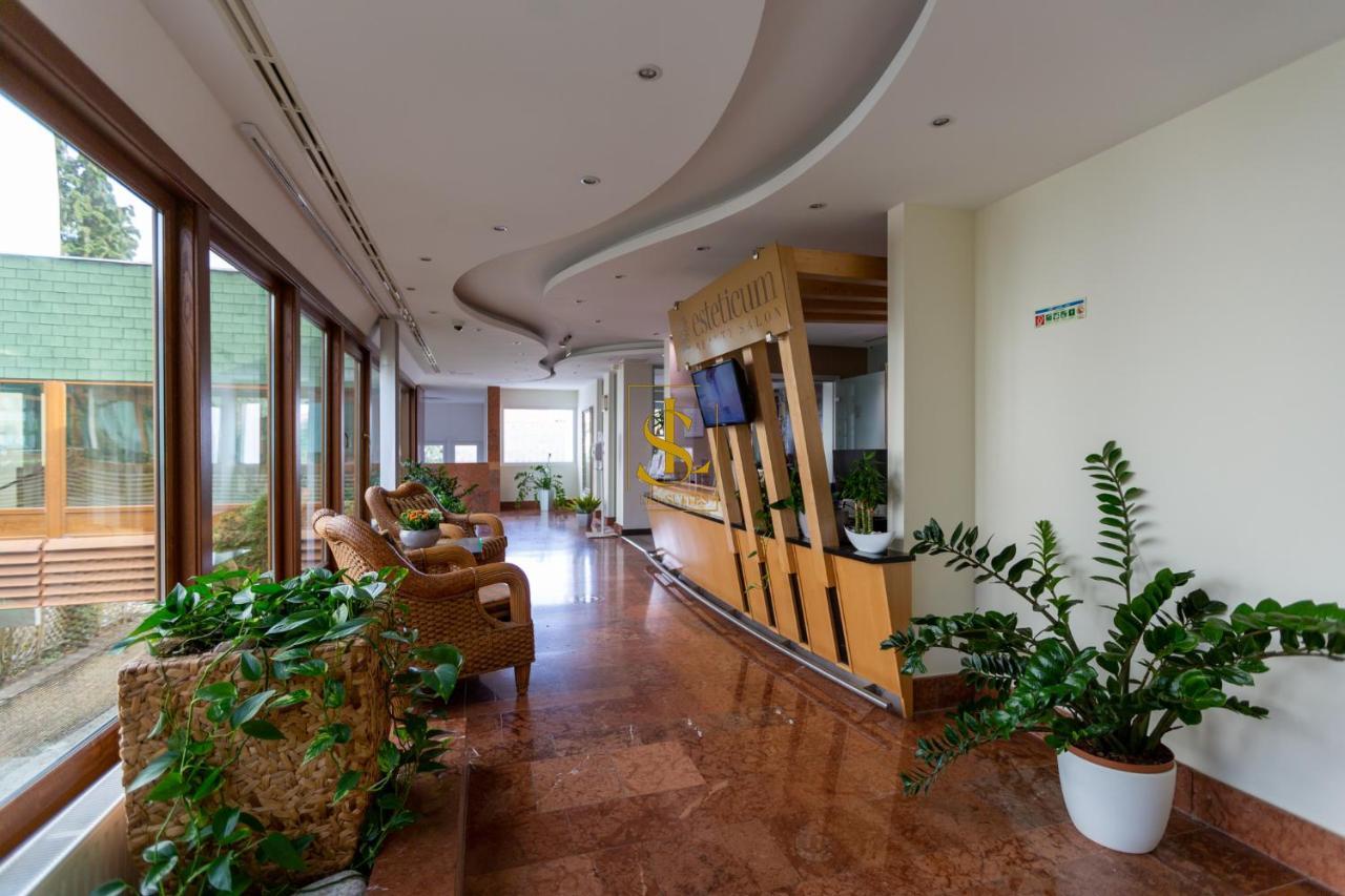 Flavius Spa Residence ヘーヴィーズ エクステリア 写真
