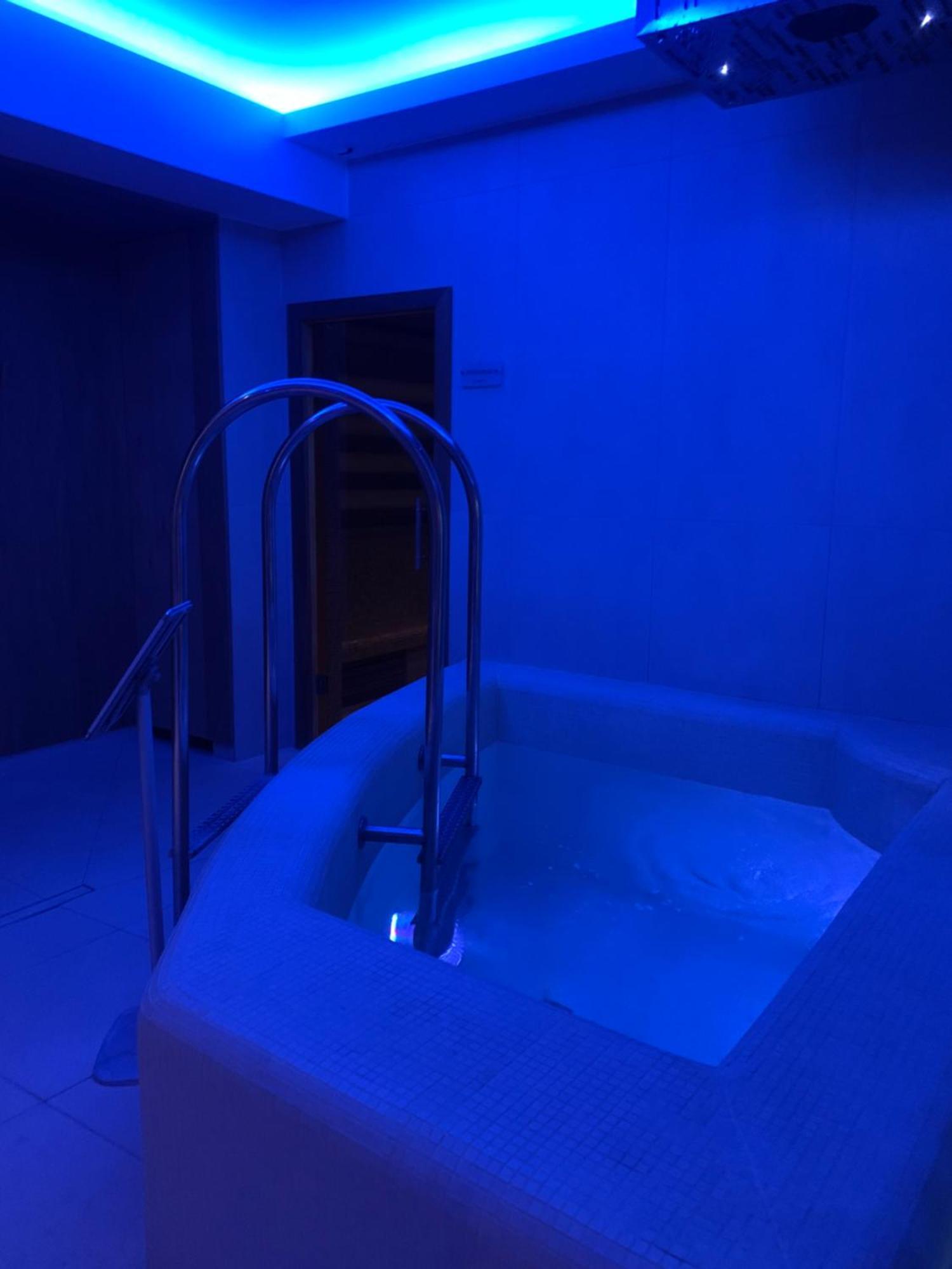 Flavius Spa Residence ヘーヴィーズ エクステリア 写真